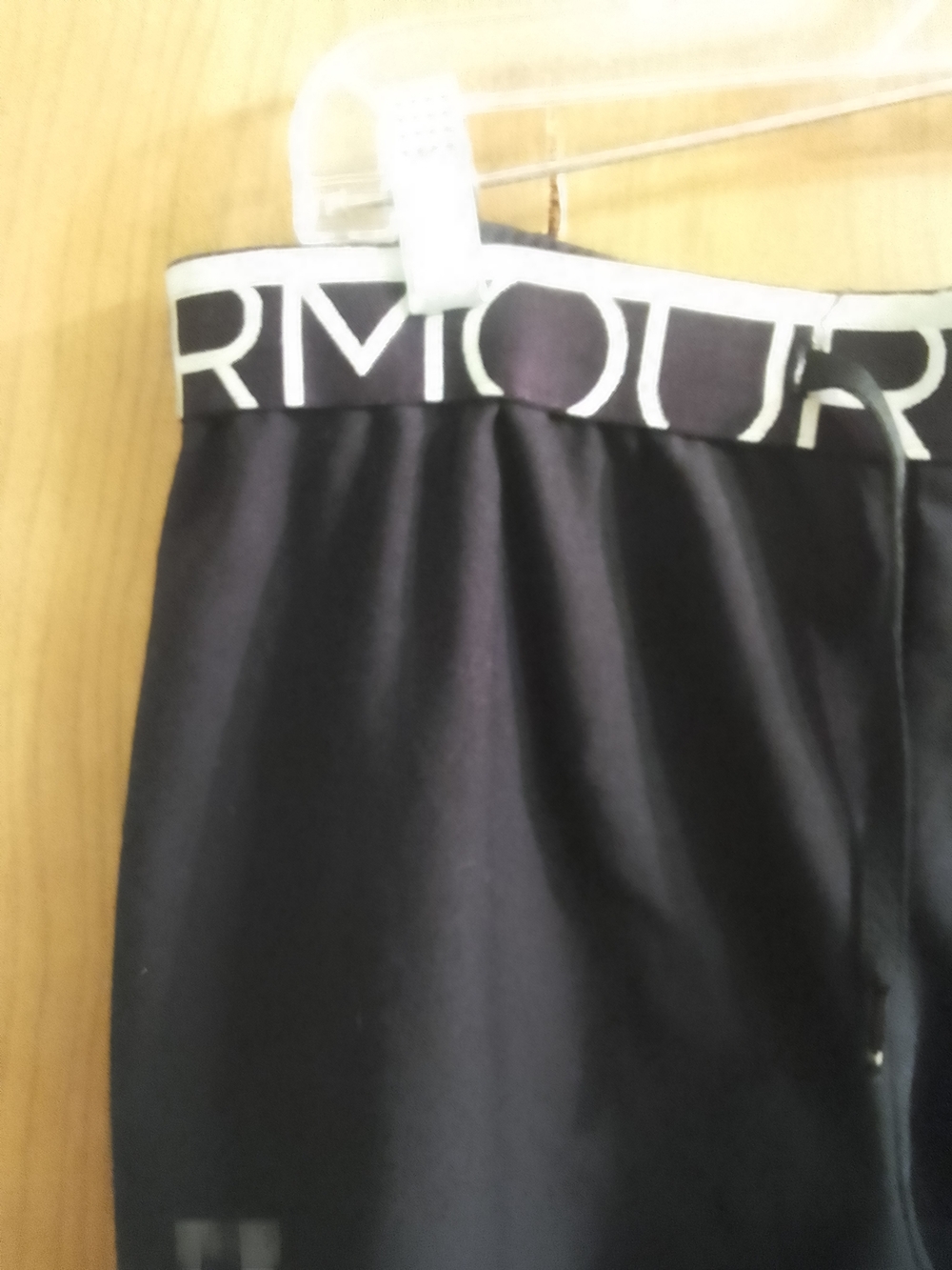 Under Armour Women’s Black Loose Heat Gear Size Large Athletic Shorts - Picture 8 of 9